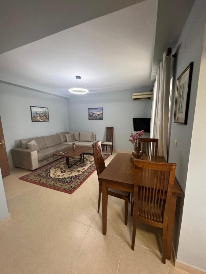 Apartment In Skanderbeg Square - Tirana Center 2 Eksteriør bilde