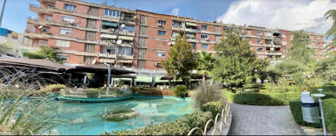 Apartment In Skanderbeg Square - Tirana Center 2 Eksteriør bilde