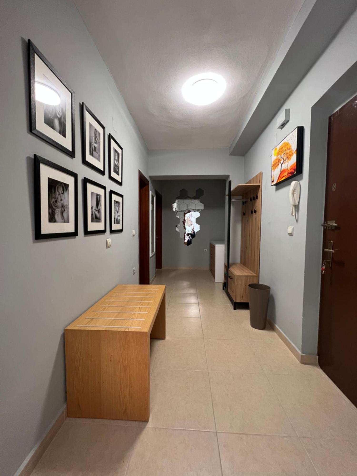 Apartment In Skanderbeg Square - Tirana Center 2 Eksteriør bilde